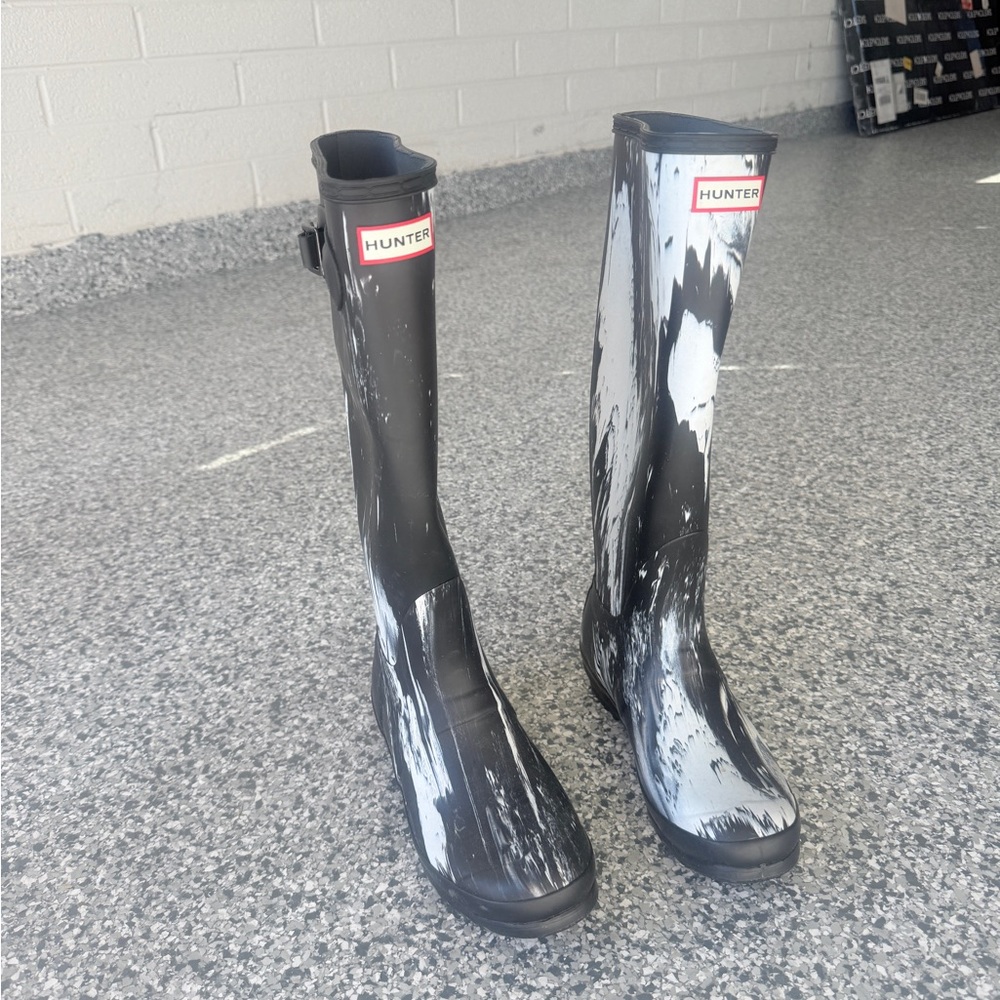 Hunter Monochrome Splash Tall Boots